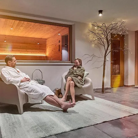 Graceful In With Sauna And Pool *